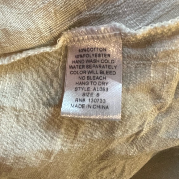 Umgee Crochet Fringe Cream and Tan Open Vest (S) - Picture 7 of 8